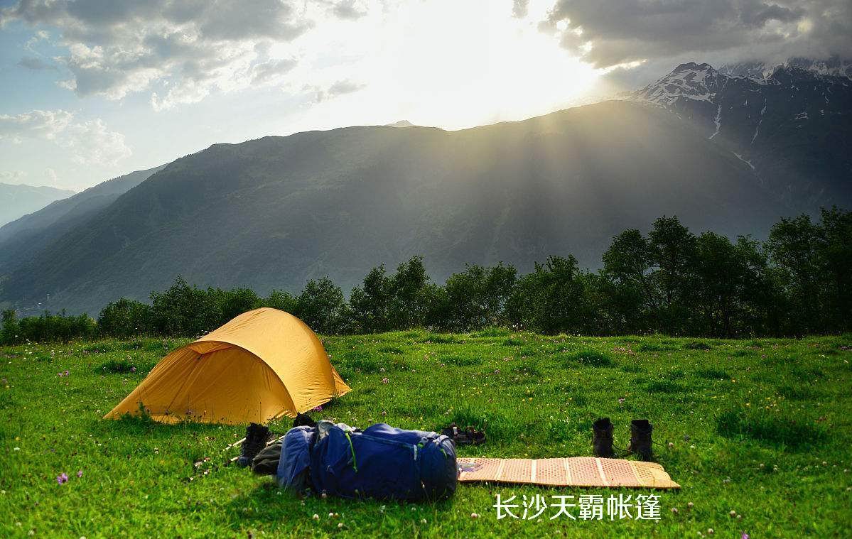 不同款式的睡袋，總有一款適合你